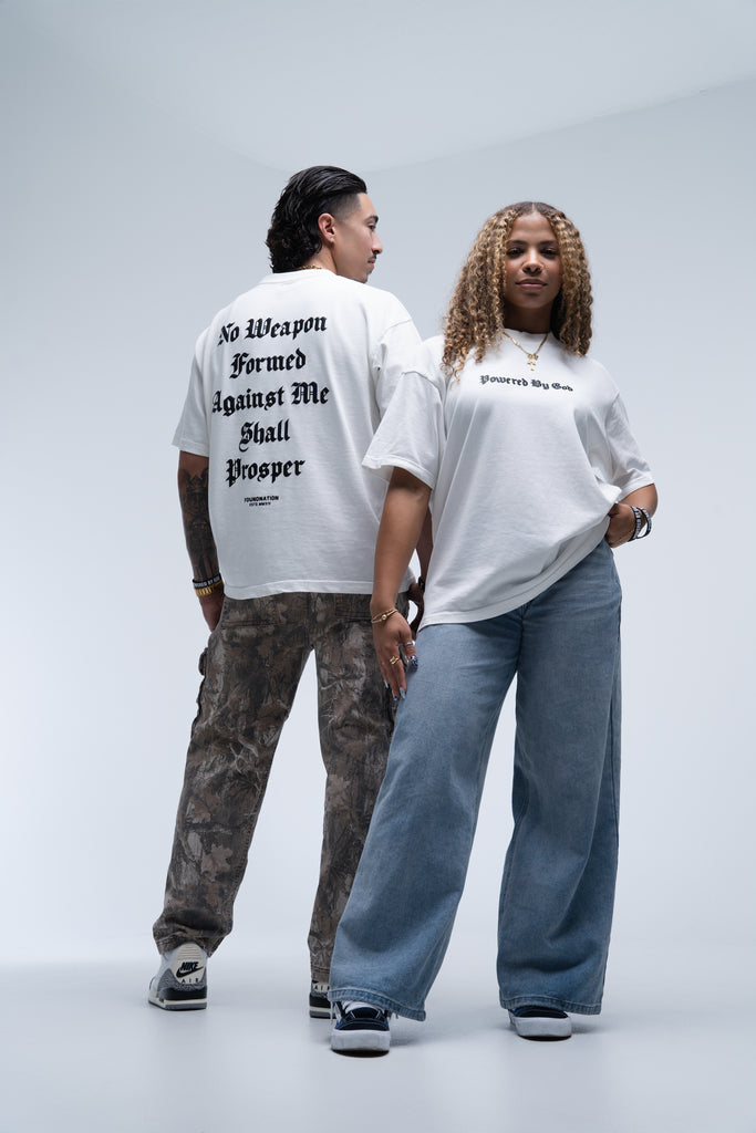 WHITE POWERED BY GOD TEE