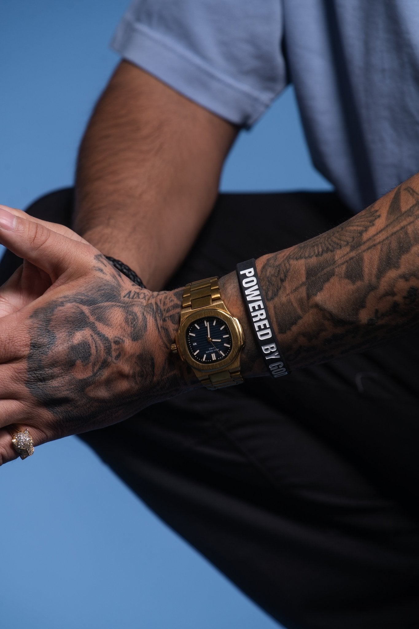 POWERED BY GOD WRISTBAND - FoundNation