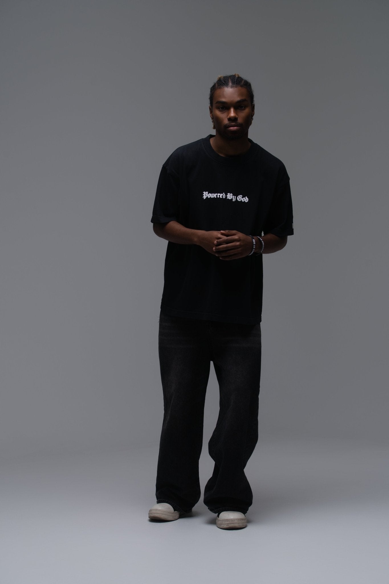 VINTAGE BLACK POWERED BY GOD TEE - FoundNation